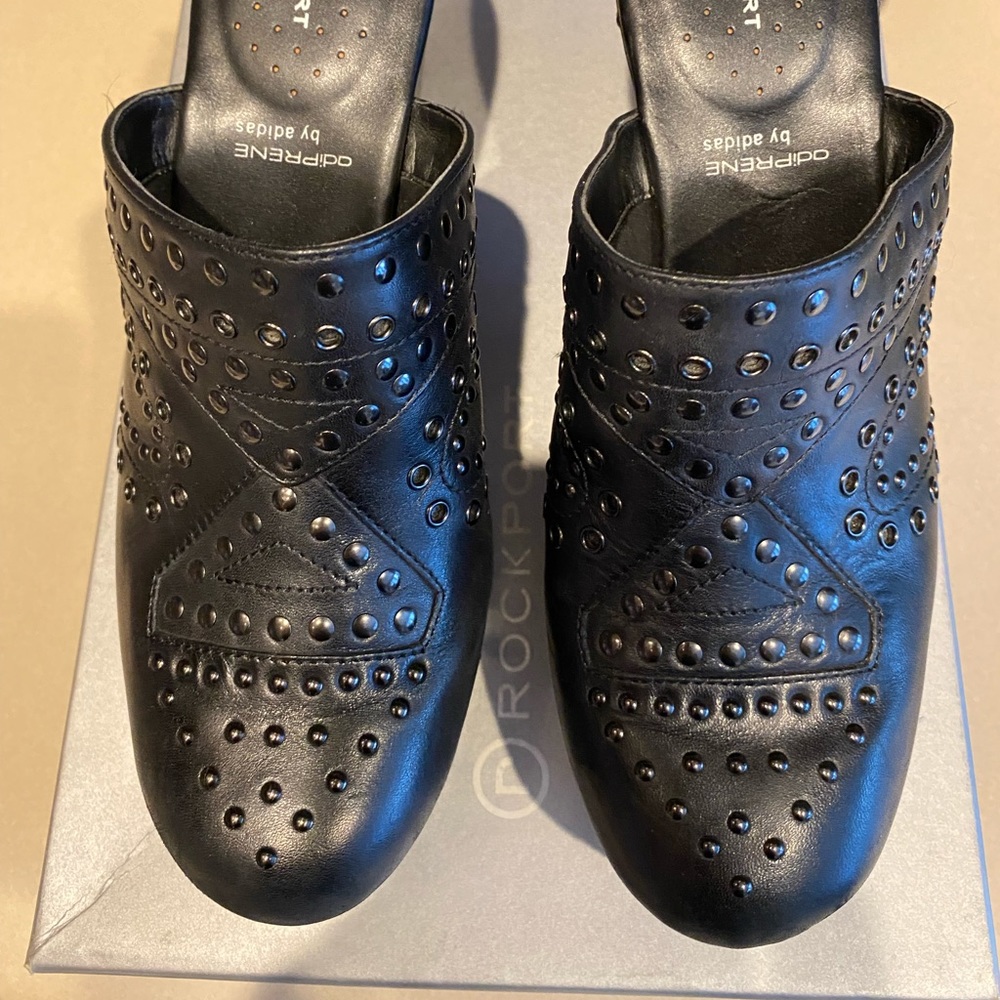 Rockport Studded Black Mules Clogs Comfort Size 9